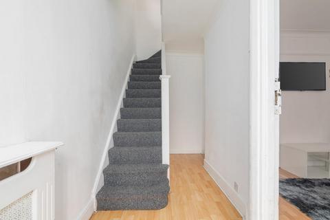 1 Worcester Avenue, London, N17 0TU