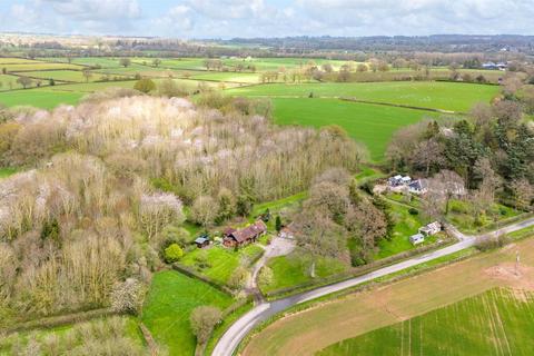 3 bedroom detached bungalow for sale, Almeley Road, Eardisley