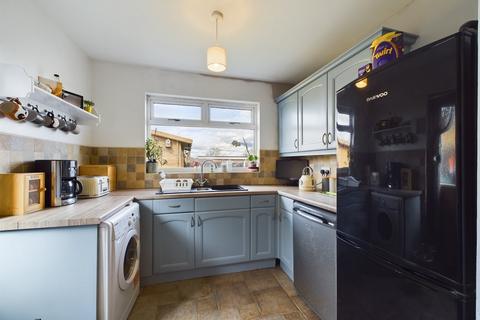 17 Thames Crescent, Corringham, Stanford-le-hope, SS17 9DT