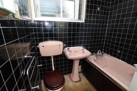 11 The Glen, Bromley, BR2 0JB