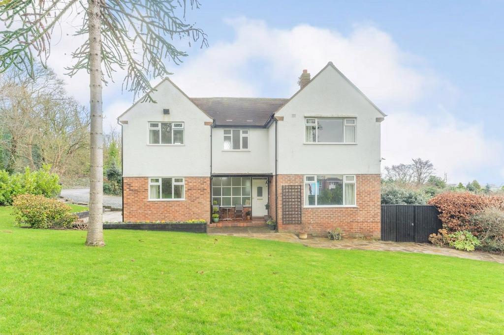 Column Road, West Kirby CH48 3 bed detached house £700,000