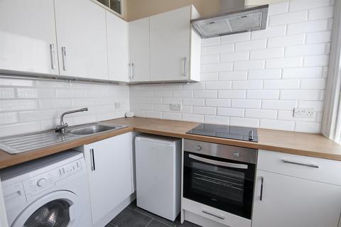 1 bedroom property to rent, Westbourne Place, Hove, East Sussex