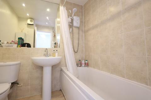 52 Camden Road, Chafford Hundred, Grays, RM16 6PY