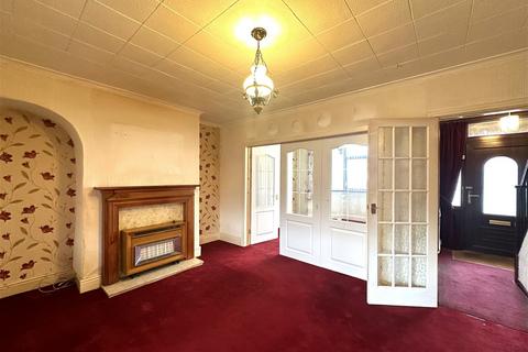 3 bedroom semi-detached house for sale, Greenmoor Road, Nuneaton CV10