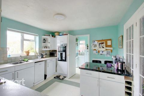 9 Sparrow Drive, Stevenage, SG2 9FB