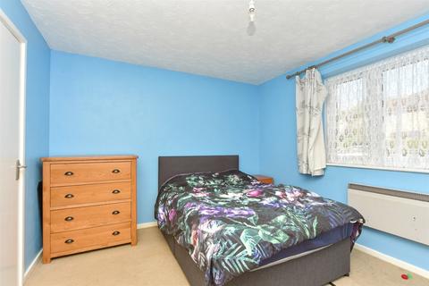 1 bedroom ground floor flat for sale, Fort Pitt Street, Chatham, Kent