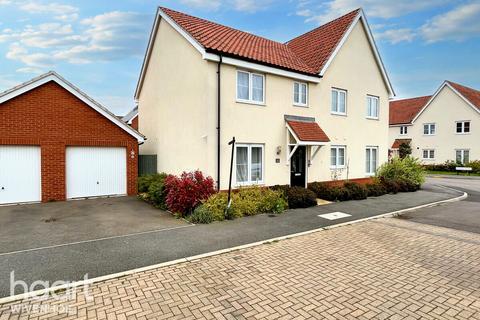 3 bedroom semi-detached house for sale, Lambourne, Colchester