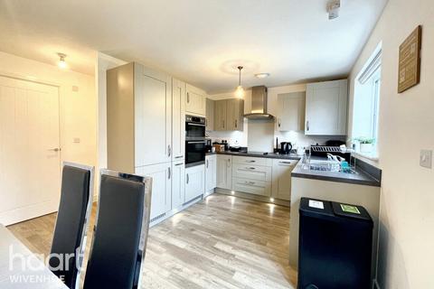 3 bedroom semi-detached house for sale, Lambourne, Colchester