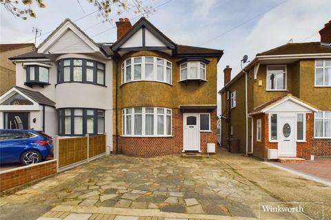 3 bedroom semi-detached house for sale, Uppingham Avenue, Middlesex HA7