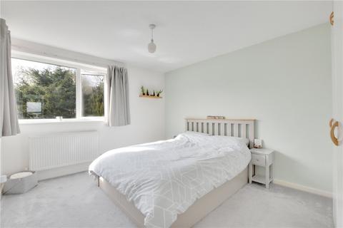 56 Cleanthus Road, London, SE18 3DD
