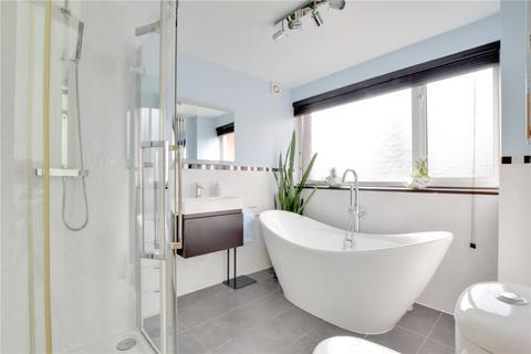 56 Cleanthus Road, London, SE18 3DD