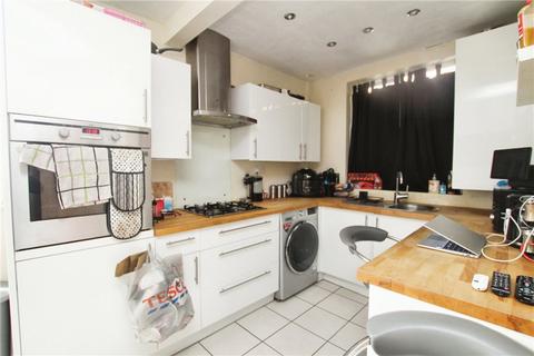 3 bedroom semi-detached house for sale, Gloucester Road, Ipswich, Suffolk