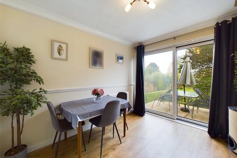 107 Curlew Road, Abbeydale, Gloucester, GL4 4TB
