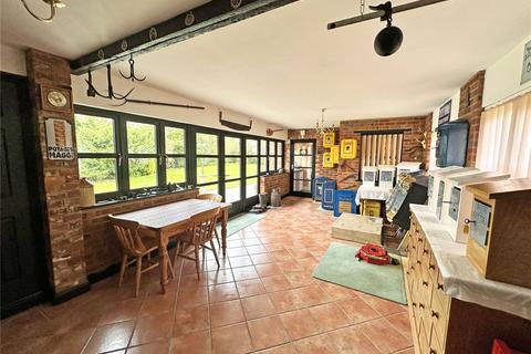 Oak Tree Farm Bashley Cross Road, New Milton, BH25 5SY