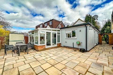 2 bedroom bungalow for sale, St Albans Road, Sandridge, St. Albans, Hertfordshire, AL4