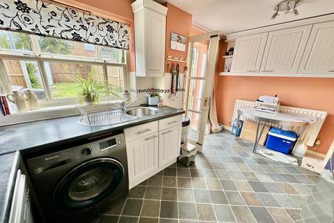 2 bedroom end of terrace house for sale, Jersey Way, Braintree, CM7