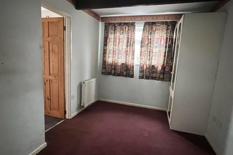 2 bedroom detached house for sale, Dingat Terrace, Llandovery, Carmarthenshire.