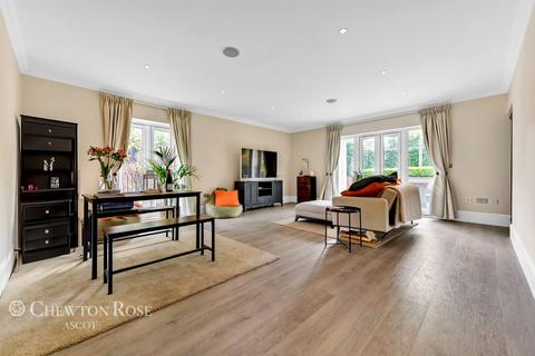 2 bedroom apartment for sale, Cross Road, Sunningdale, Ascot