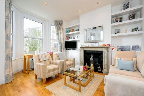 9a Vardens Road, London, SW11 1RQ