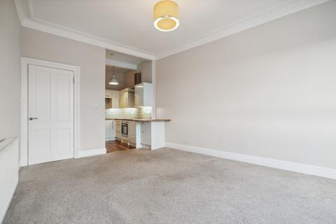2 bedroom flat for sale, Hamilton Road, Flat 3/1, Rutherglen, Glasgow, G73 3DG