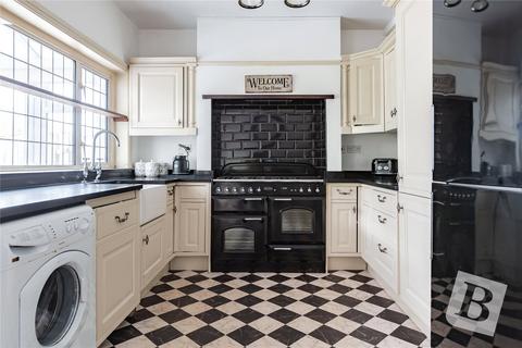 132 Birch Crescent, Hornchurch, RM11 2NG