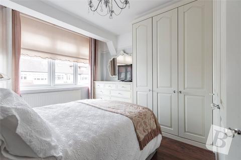 132 Birch Crescent, Hornchurch, RM11 2NG