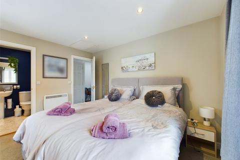 100 Treclago View, Camelford, PL32 9AE