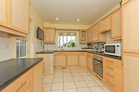 4 bedroom detached house for sale, Scoones Close, Bapchild, Sittingbourne, Kent, ME9