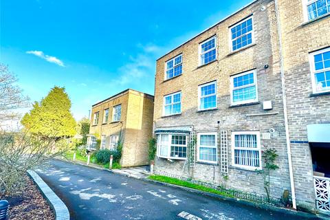 2 bedroom apartment for sale, Grosvenor Mews, Lymington, Hampshire, SO41