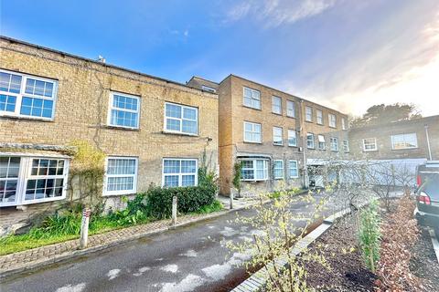 2 bedroom apartment for sale, Grosvenor Mews, Lymington, Hampshire, SO41