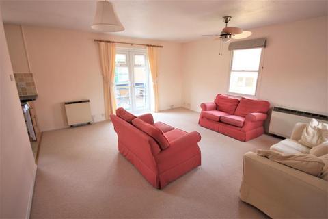 2 bedroom maisonette to rent, The Mews, Guildford GU1