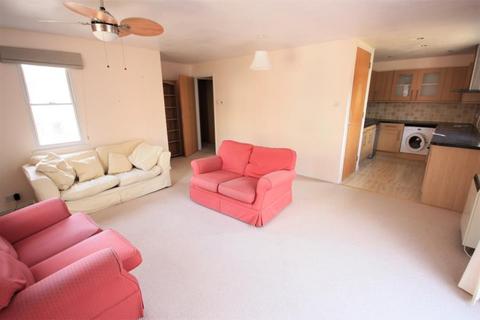 2 bedroom maisonette to rent, The Mews, Guildford GU1