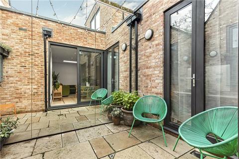 4 Thyme Walk, London, E5 0AS