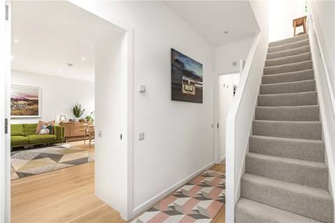 4 Thyme Walk, London, E5 0AS