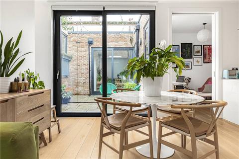 4 Thyme Walk, London, E5 0AS