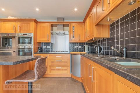 4 bedroom link detached house for sale, Pennine Gardens, Linthwaite, Huddersfield, West Yorkshire, HD7