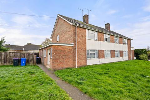 2 bedroom flat for sale, Bladon Estate, Fishtoft, Boston, PE21