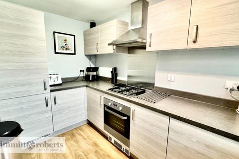 18 Albion Close, Houghton Le Spring, DH4 4ZL
