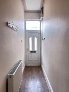 3 bedroom terraced house to rent, Woodhouse Lane, WN6 7LN