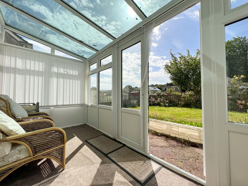 Conservatory leading into Garden