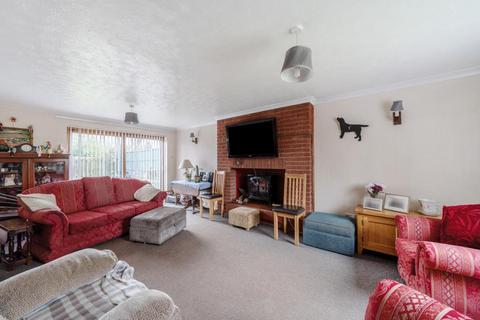 5 Copper Beeches Close, Much Dewchurch, Hereford, HR2 8DX