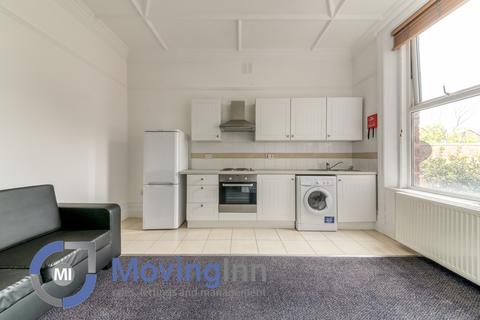 1 bedroom maisonette to rent, Gleneldon Road, Streatham, SW16