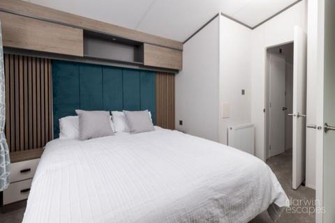 2 bedroom static caravan for sale, Aberconwy Resort and Spa, Beach Road LL32
