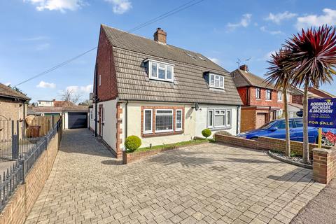 59 Arthur Road, Gillingham, ME8 9BT