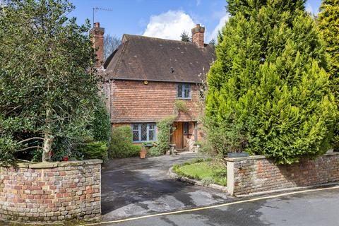 3 bedroom detached house for sale, Hilgay Close, Guildford, Surrey, GU1