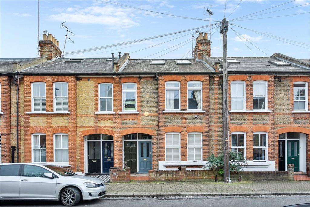 Ingelow Road, London, SW8 2 bed for sale £625,000