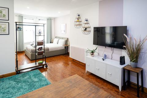 undefined, West Hill Road, Bournemouth BH2