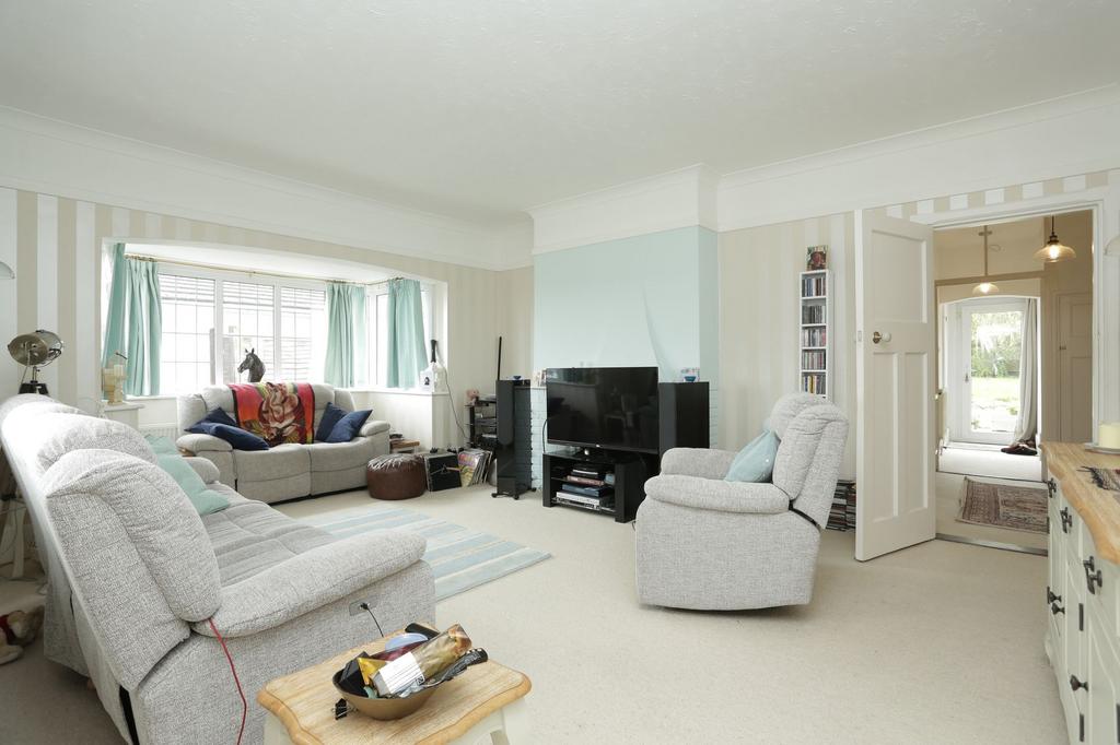 Lismore Road, Whitstable, CT5 3 bed detached bungalow £499,995