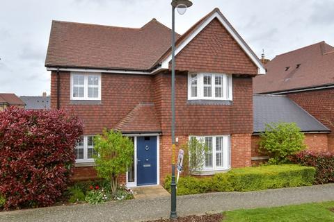 4 bedroom link detached house for sale, Sandow Place, Kings Hill, West Malling, Kent