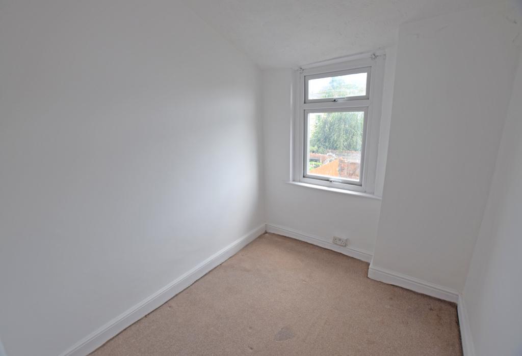 Rear Bedroom No.4